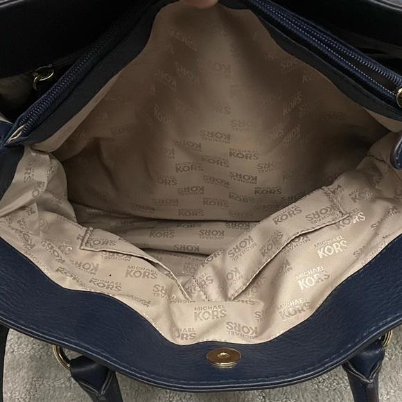 Michael Kors Handbag - Picture 6 of 12